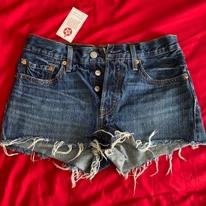 Levi’s 501 Women’s jean shorts